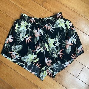 Hawaiian shorts